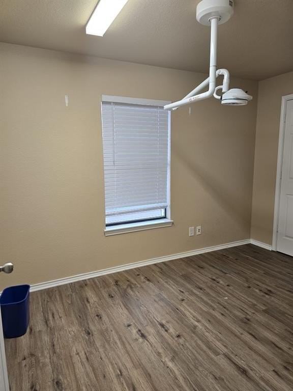 654 Saint Louis Ave #204 - Photo 5 of 15