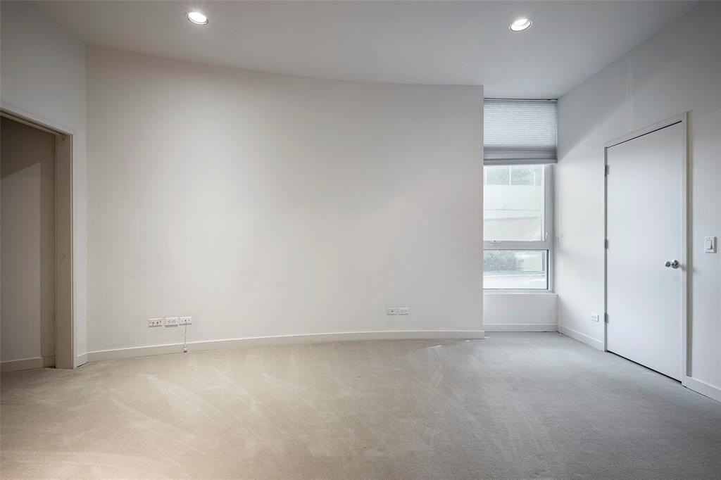 3372 Miro Pl - Photo 3 of 15