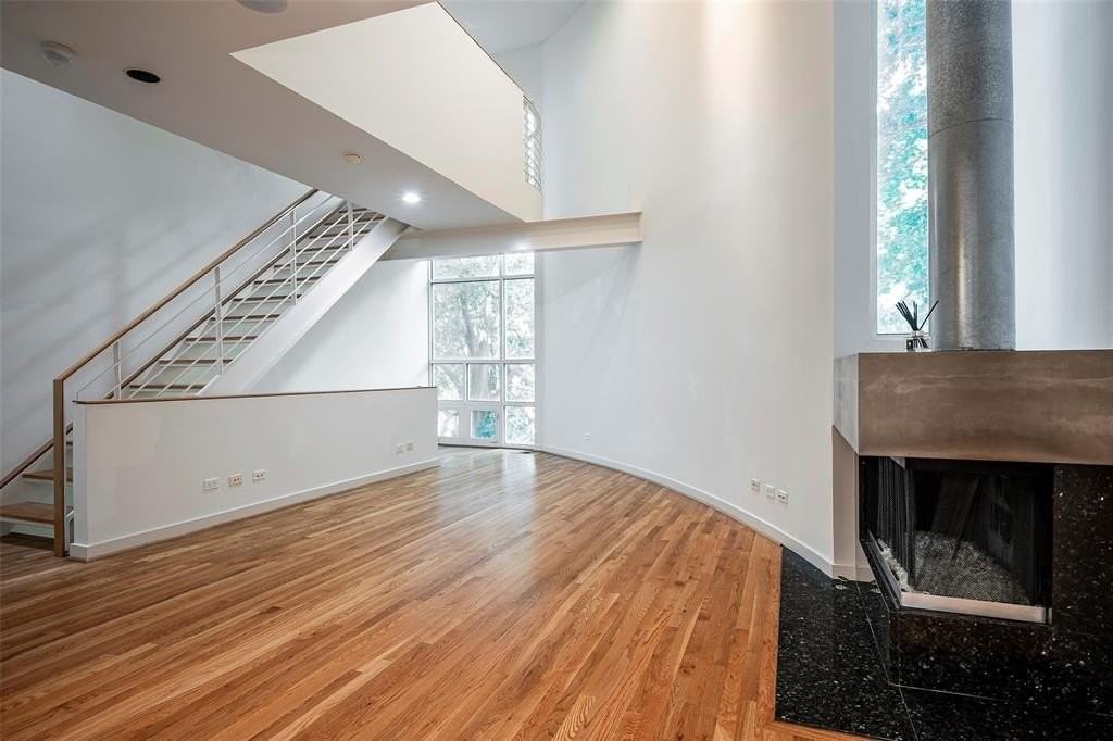 3372 Miro Pl - Photo 5 of 15