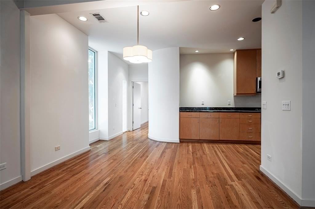 3372 Miro Pl - Photo 6 of 15