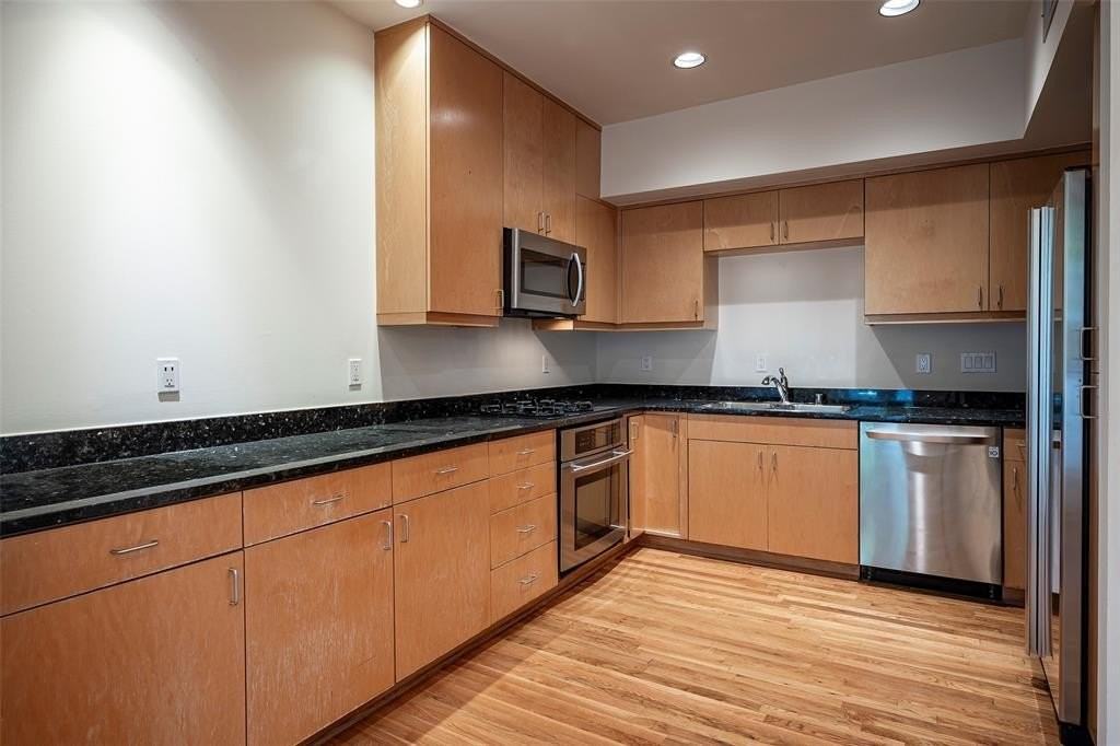 3372 Miro Pl - Photo 7 of 15