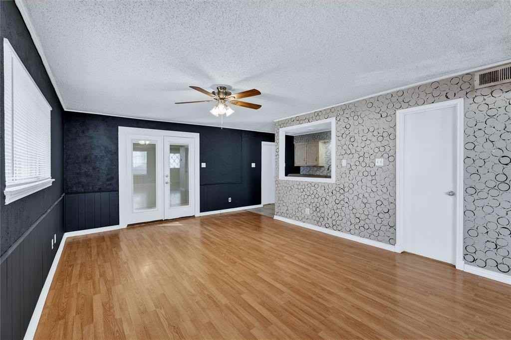 5426 Winton St - Photo 7 of 28