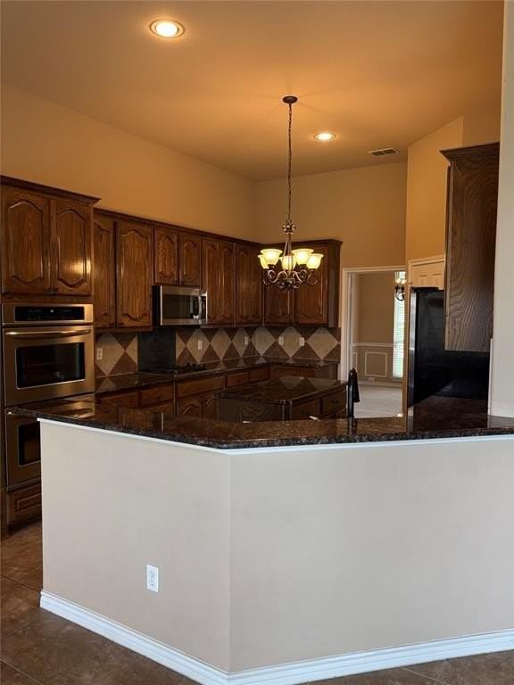 1297 Forest Green Dr - Photo 7 of 17