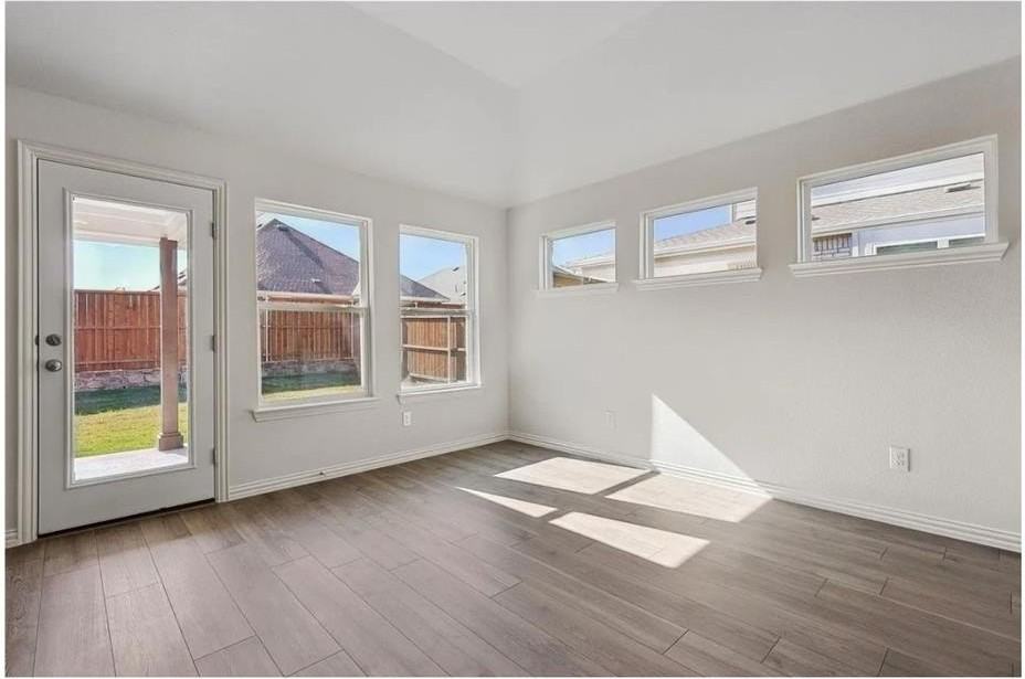 1208 Indianola Trl - Photo 2 of 11