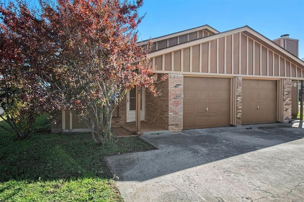 617 S Las Vegas Trl - Photo 2 of 24