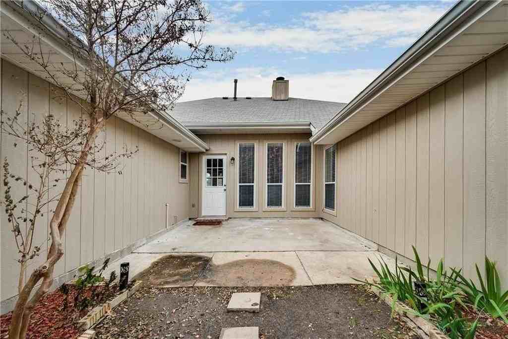 3205 Orchid Dr - Photo 2 of 22