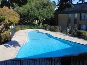 4816 Amesbury Dr #227 - Photo 5 of 18