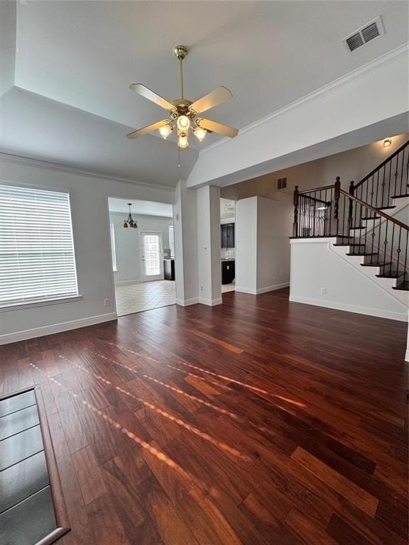 320 Sycamore Dr - Photo 6 of 36