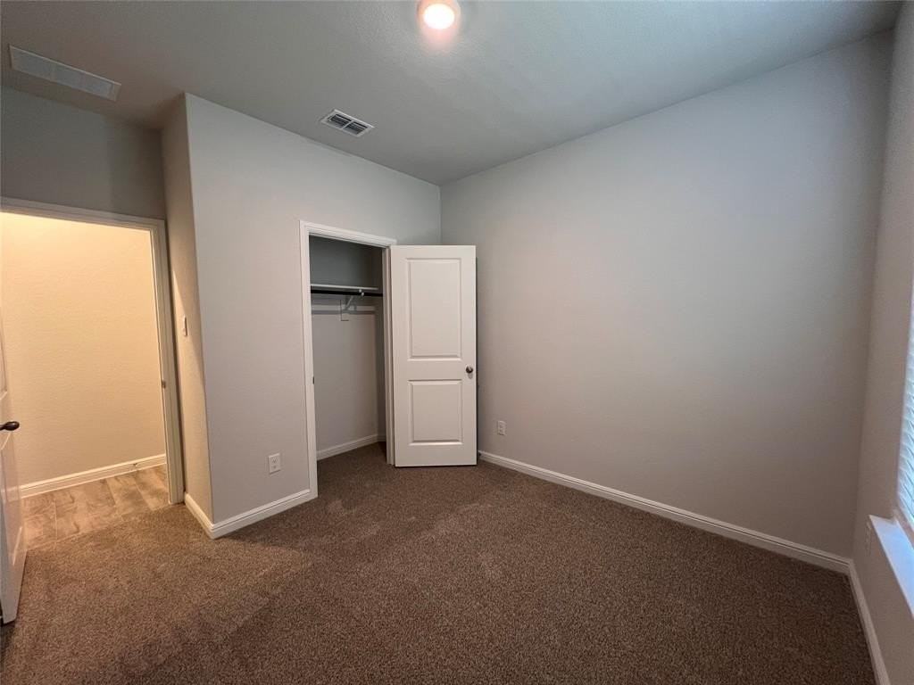 733 Prairie Clover Trl - Photo 3 of 18