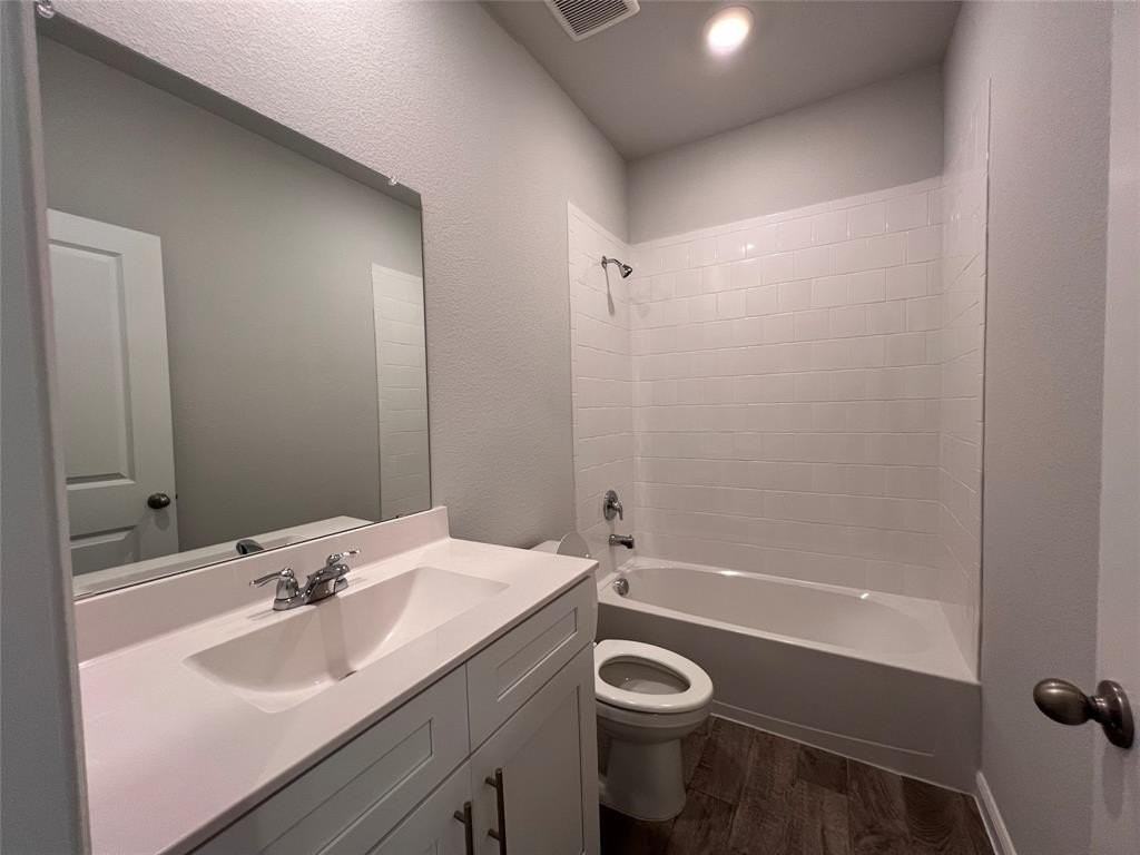 733 Prairie Clover Trl - Photo 7 of 18