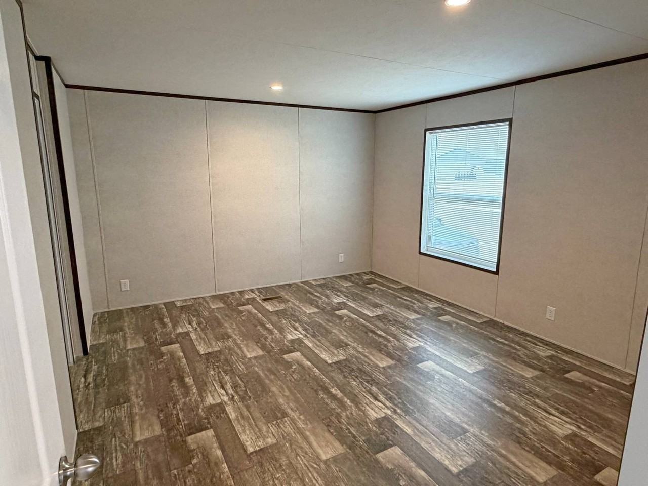 781 W Walcott Rd #182 - Photo 5 of 17