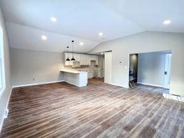 featured image of 521 Middleline Rd #1