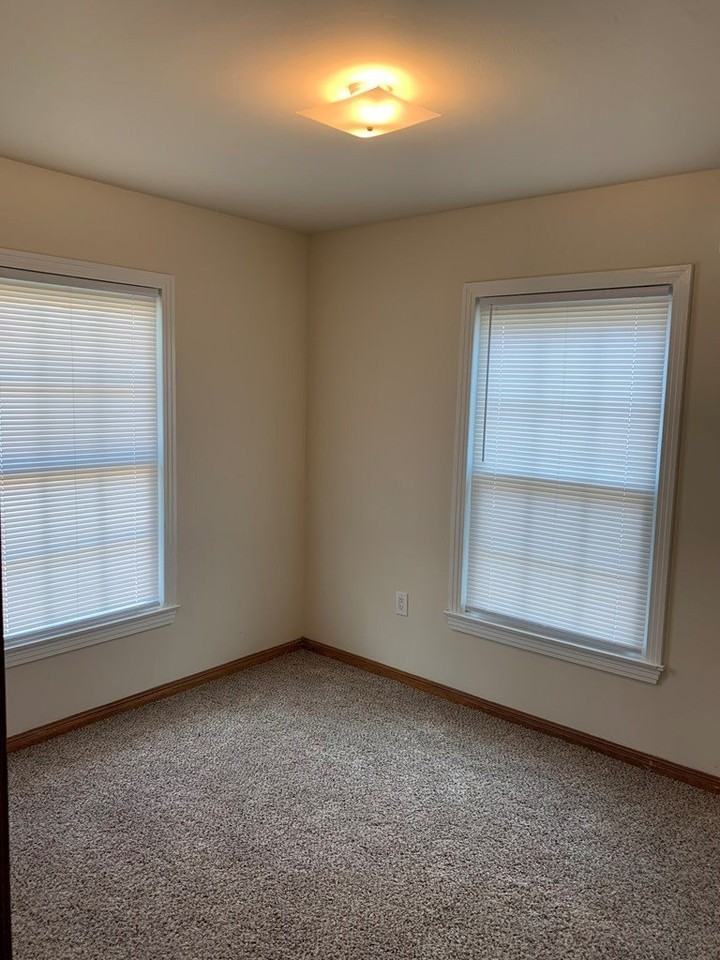 2910 N Tom Green Ave - Photo 5 of 5