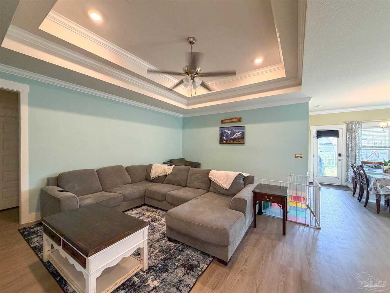 12509 Windsor Dr - Photo 6 of 30