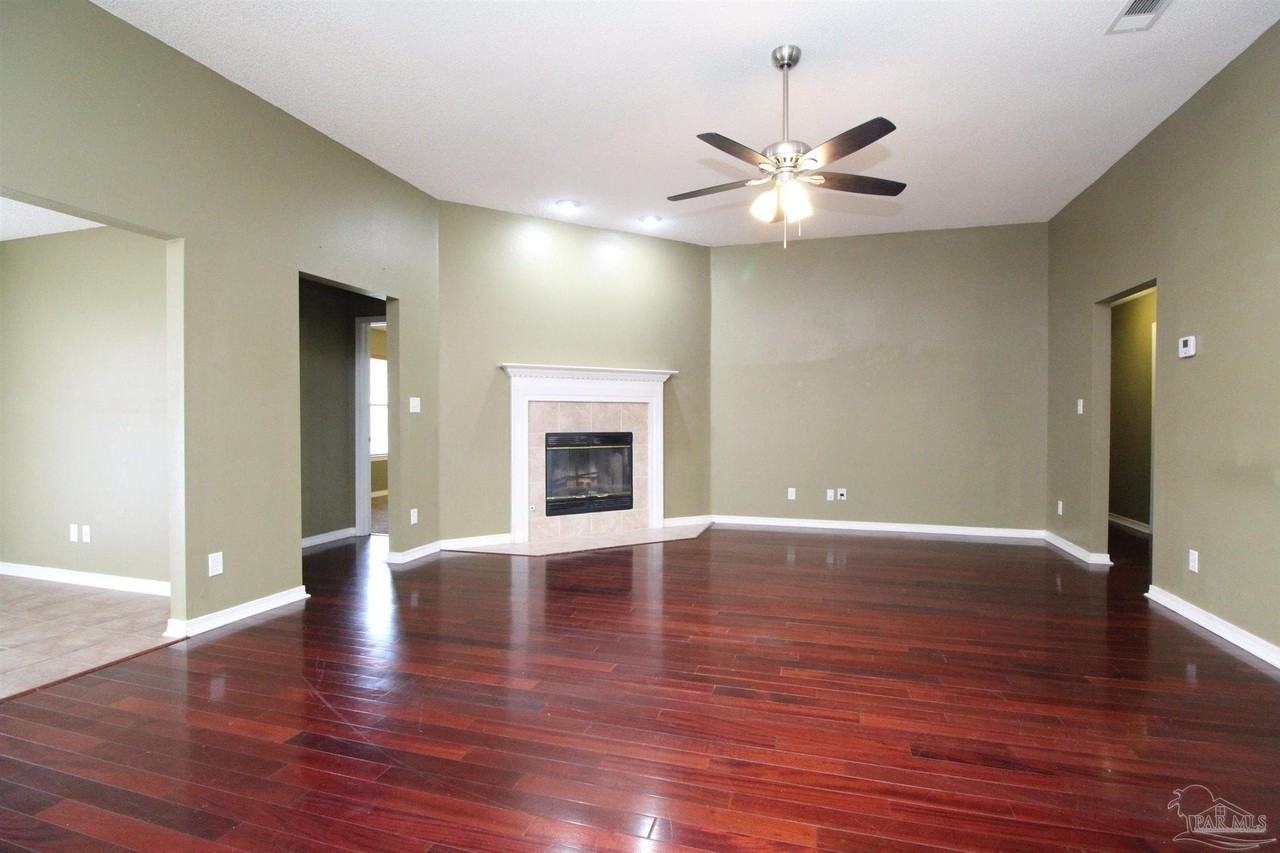 6462 Sarasota St - Photo 2 of 24