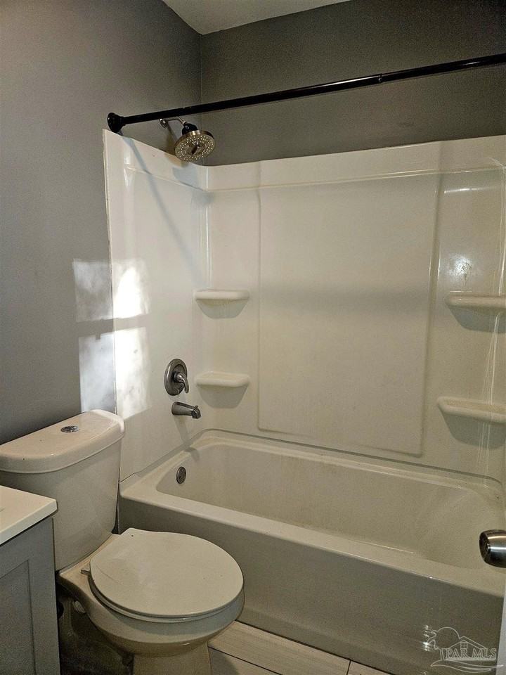 3418 Luke St - Photo 7 of 7