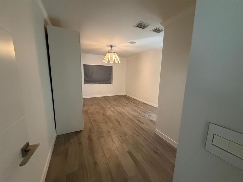 8934 Emerson Ave - Photo 5 of 8