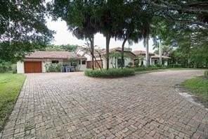 8208 Twin Lake Dr - Photo 2 of 50