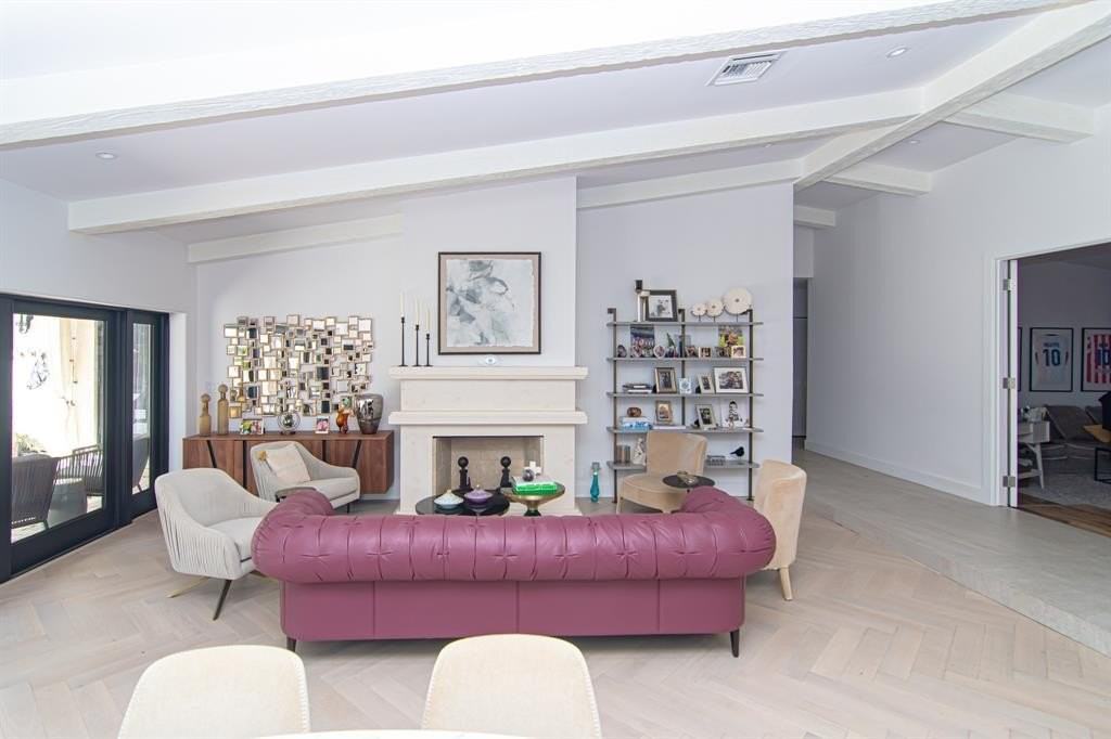 8208 Twin Lake Dr - Photo 5 of 50