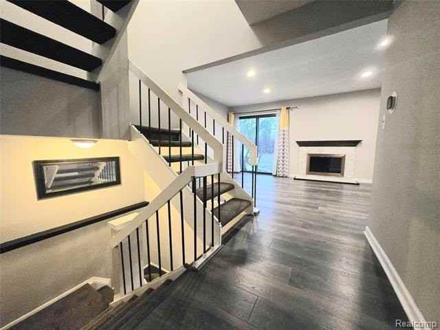 5156 Rock Run - Photo 2 of 33