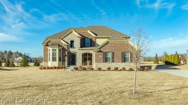 101 Oakland Crest Dr - Photo 2 of 33