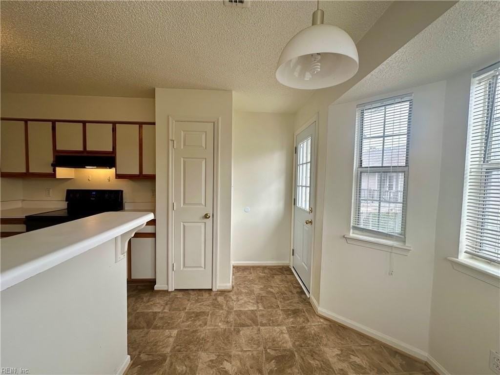 230 Lantana Ln #B - Photo 6 of 15