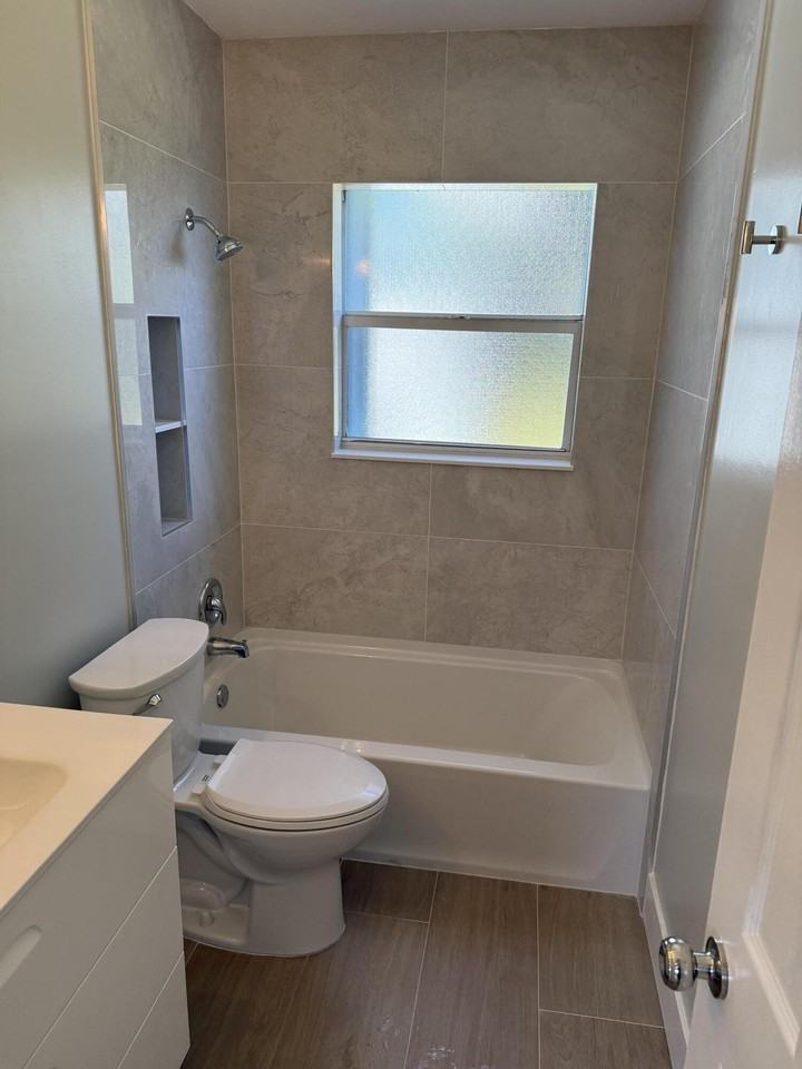 926 S C St - Photo 6 of 6