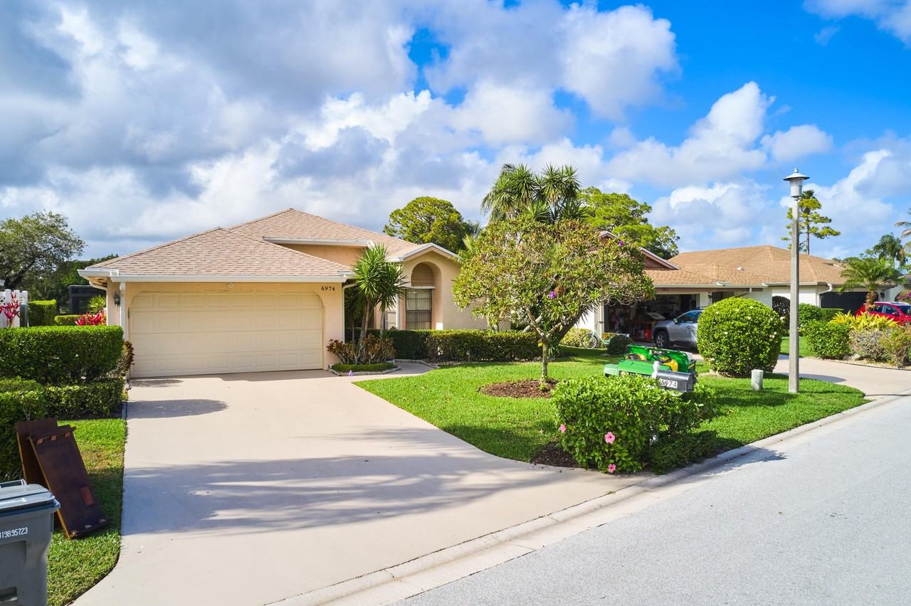 6974 Touchstone Cir - Photo 3 of 47