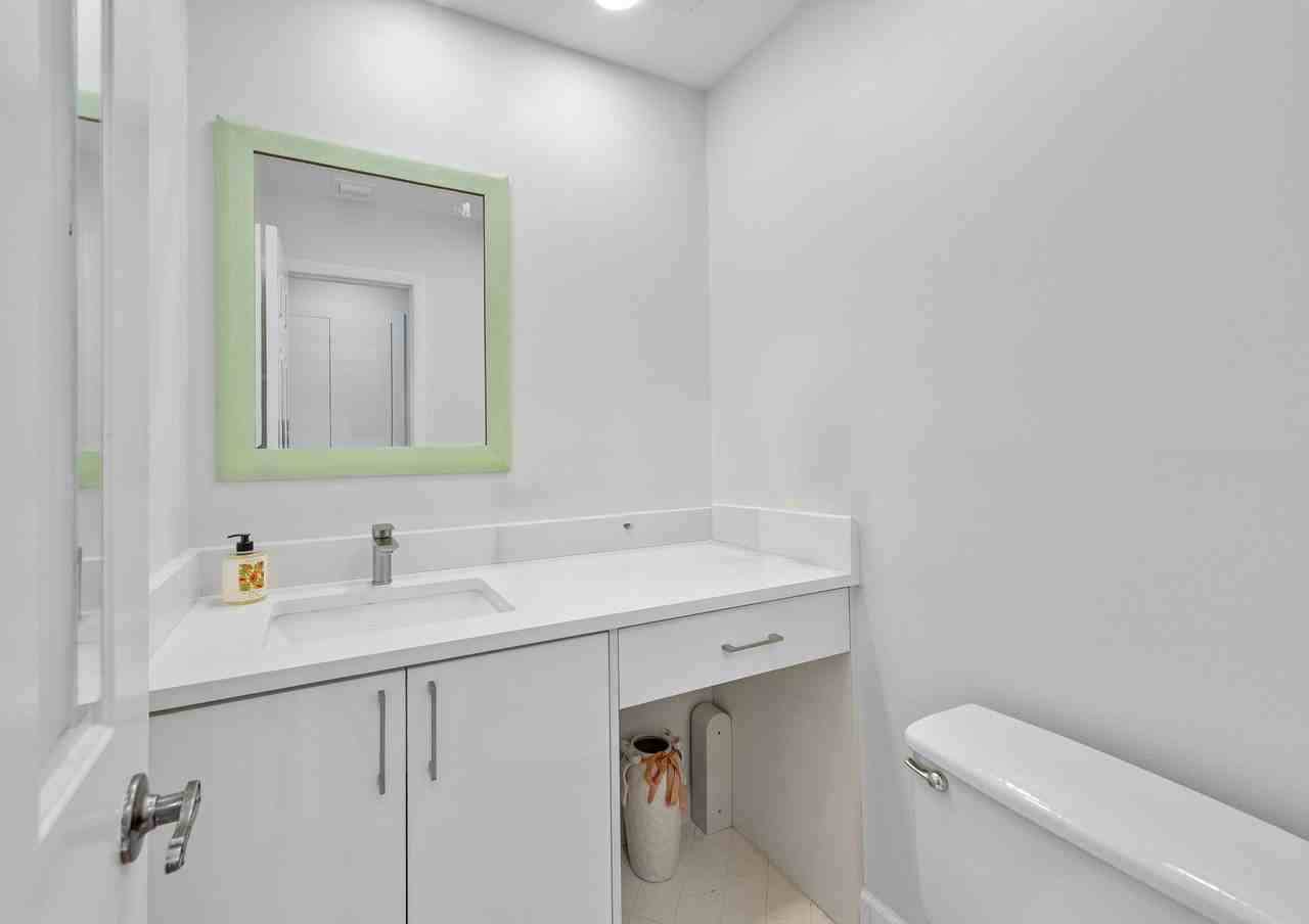 7460 La Paz Blvd #304 - Photo 7 of 37