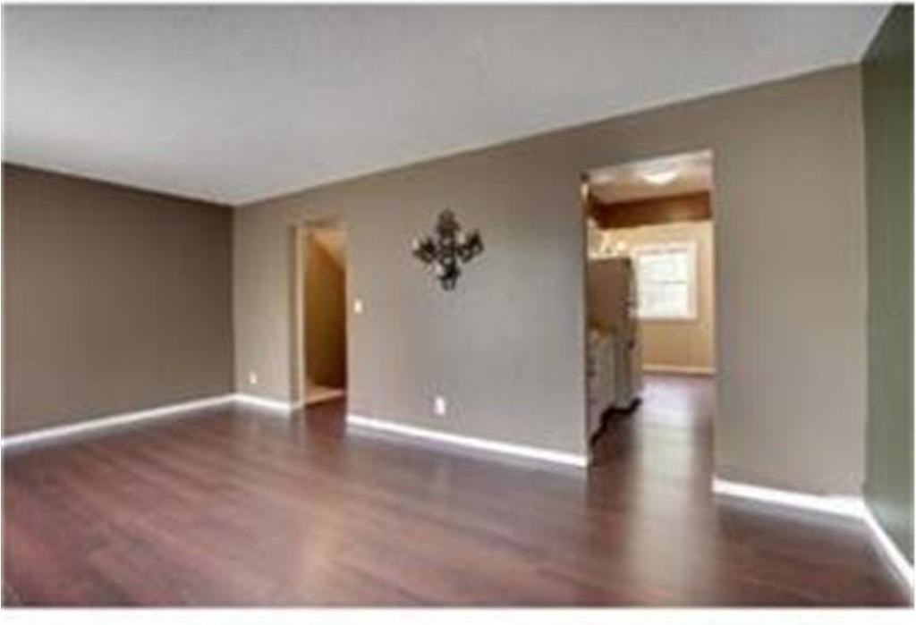 1730 Merrimac Ln N - Photo 5 of 17