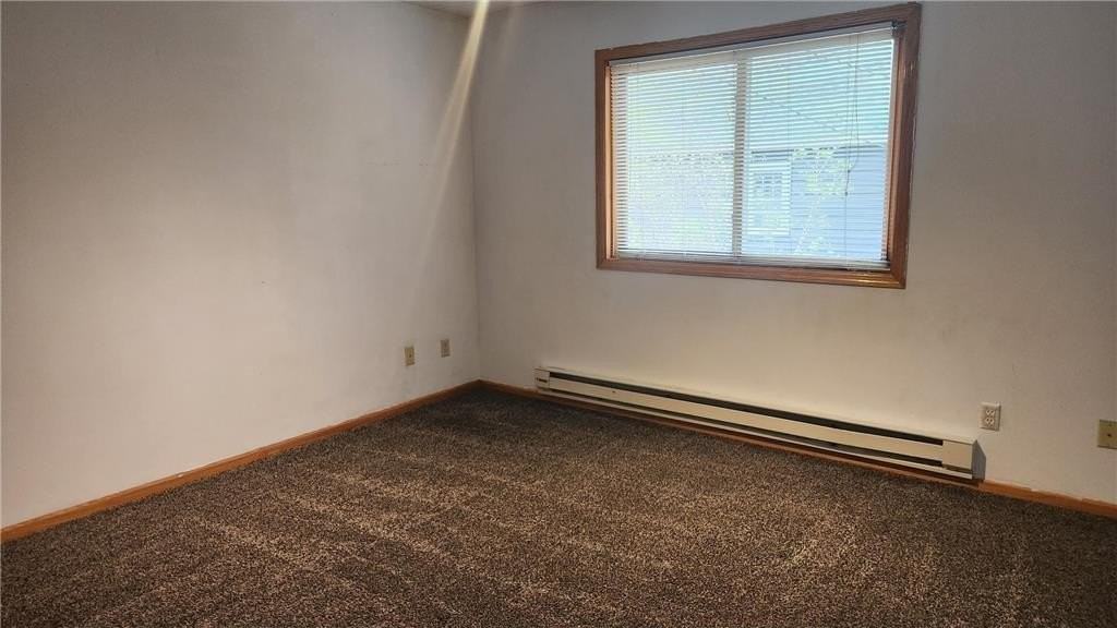 779 9th St Se - Photo 7 of 16