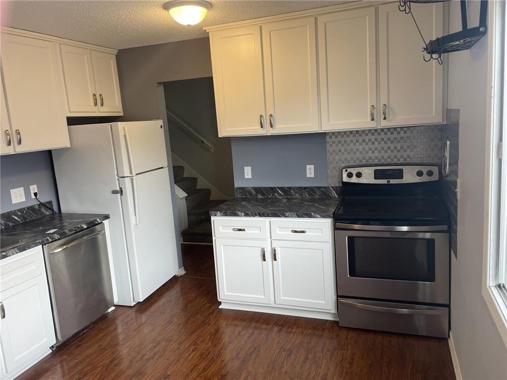 2363 Dorland Ln E - Photo 2 of 19