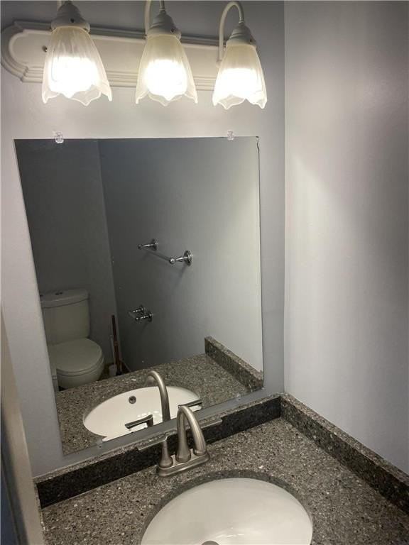 2363 Dorland Ln E - Photo 6 of 19