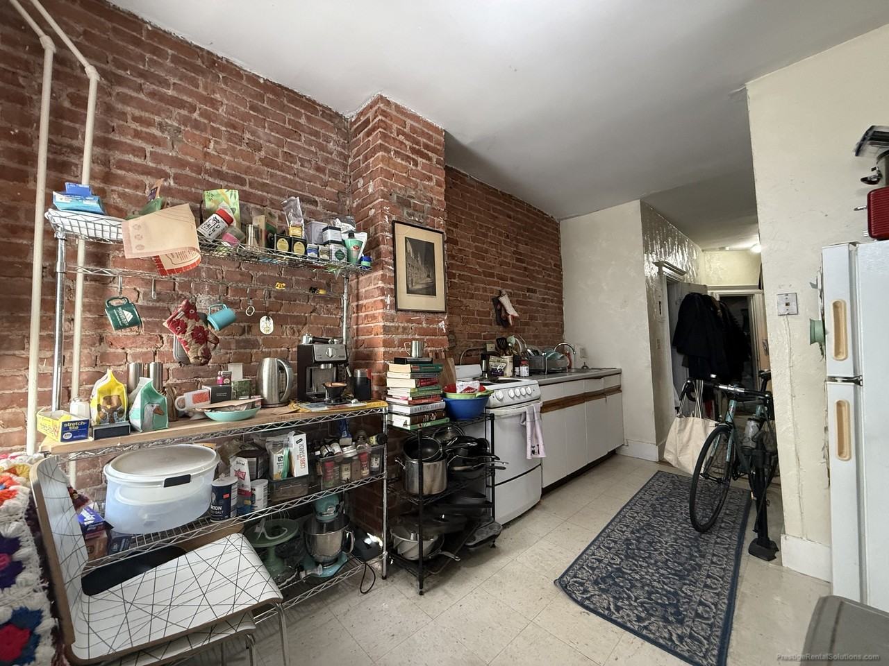 75 S Huntington Ave #4 - Photo 5 of 13