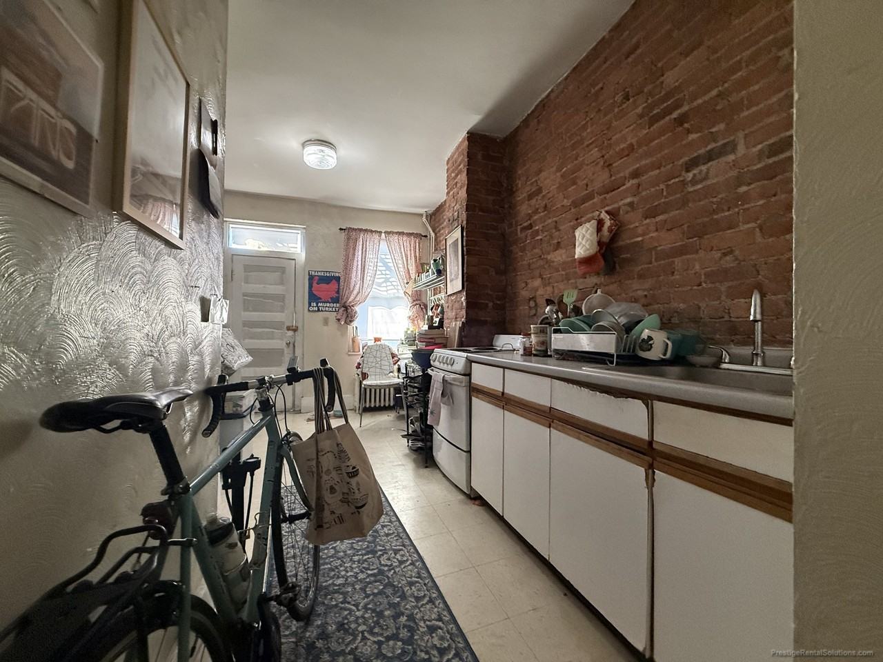 75 S Huntington Ave #4 - Photo 6 of 13