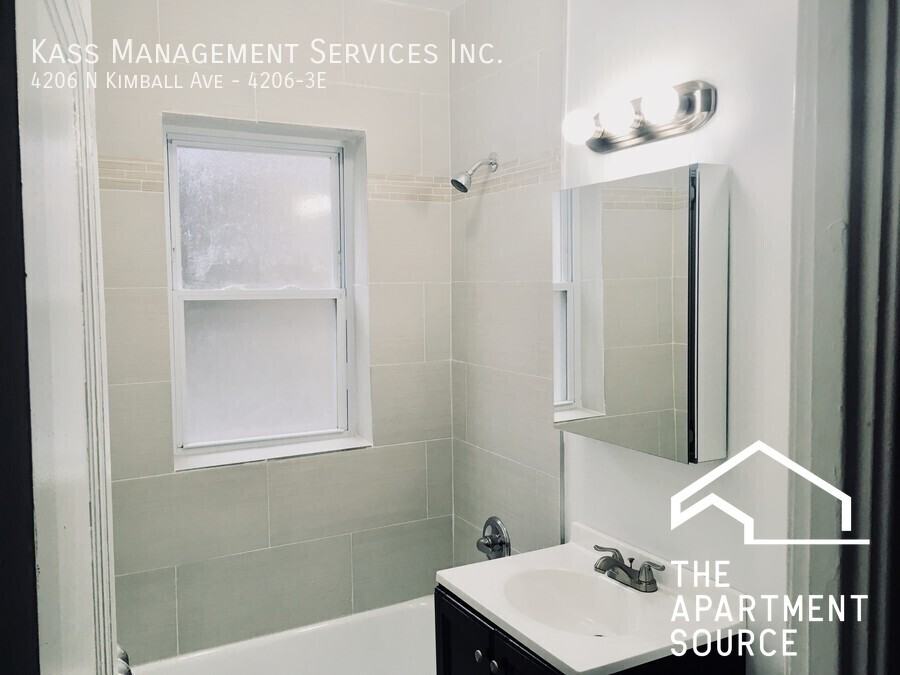 4206 N Kimball Ave #3E - Photo 5 of 6