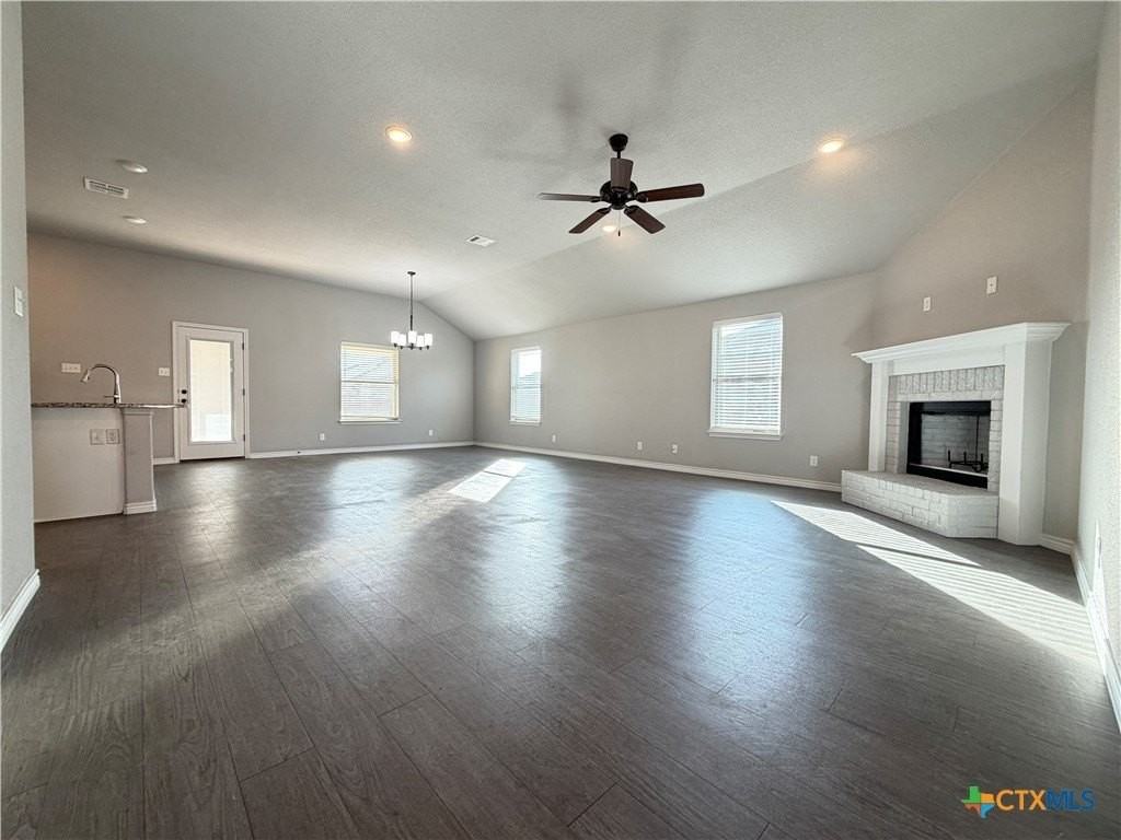 808 Clanton Cv - Photo 4 of 12