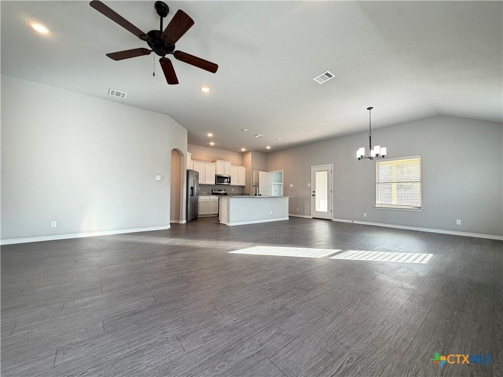 808 Clanton Cv - Photo 5 of 12