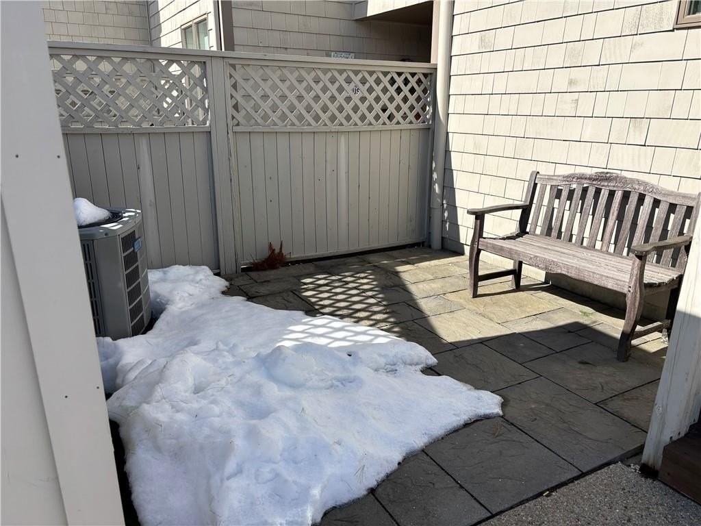 78 Windward Ln - Photo 2 of 35