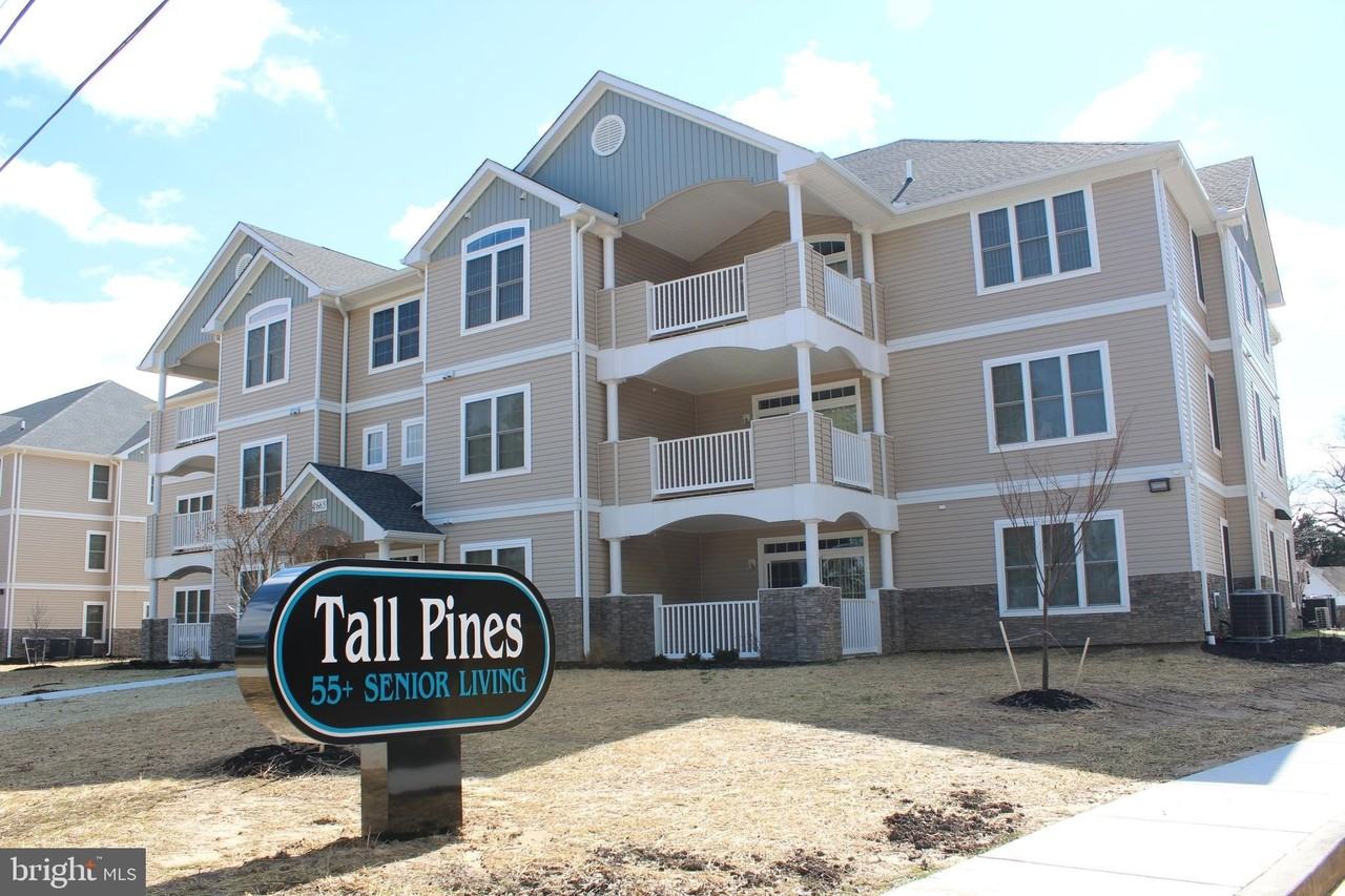 1665 Kenton Rd Apt 203 - Photo 2 of 26