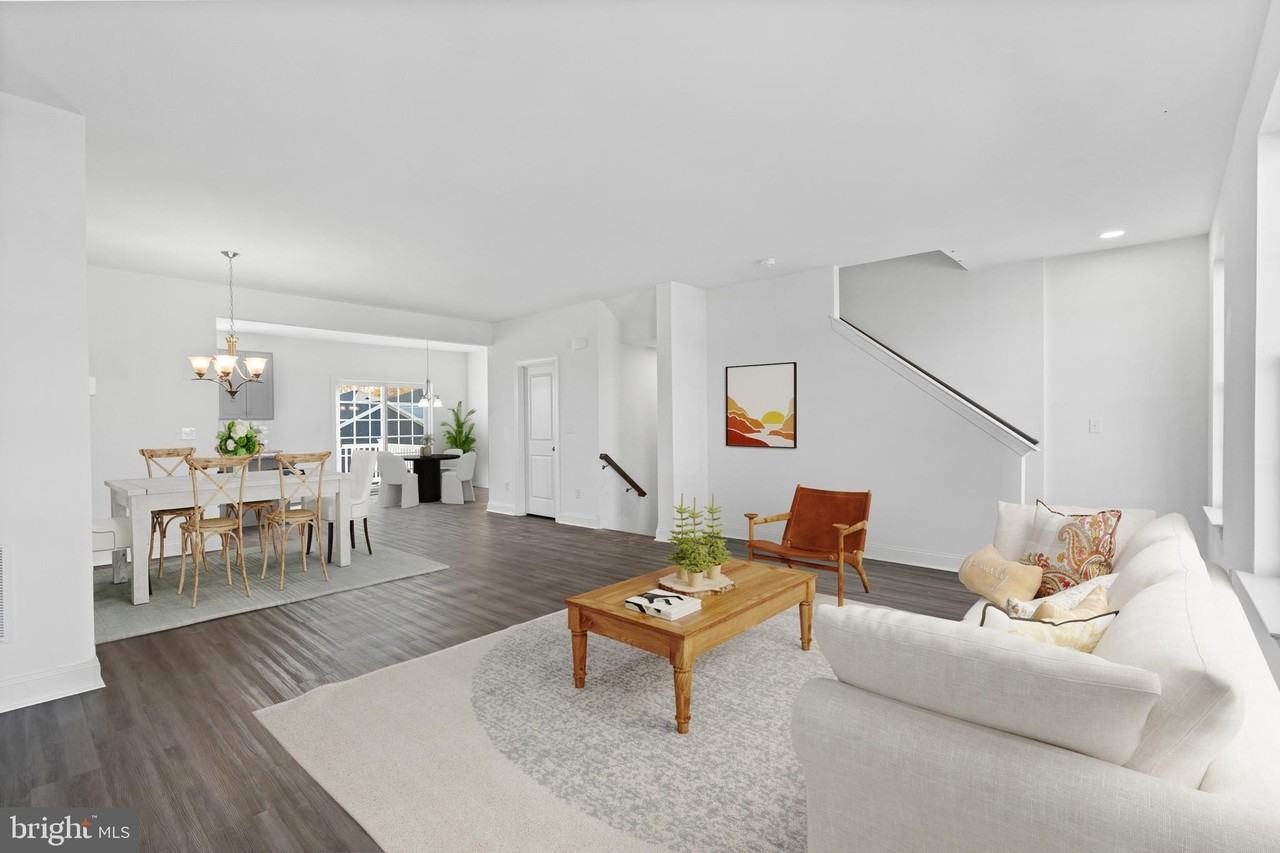 603 Mapleton Ave - Photo 7 of 21