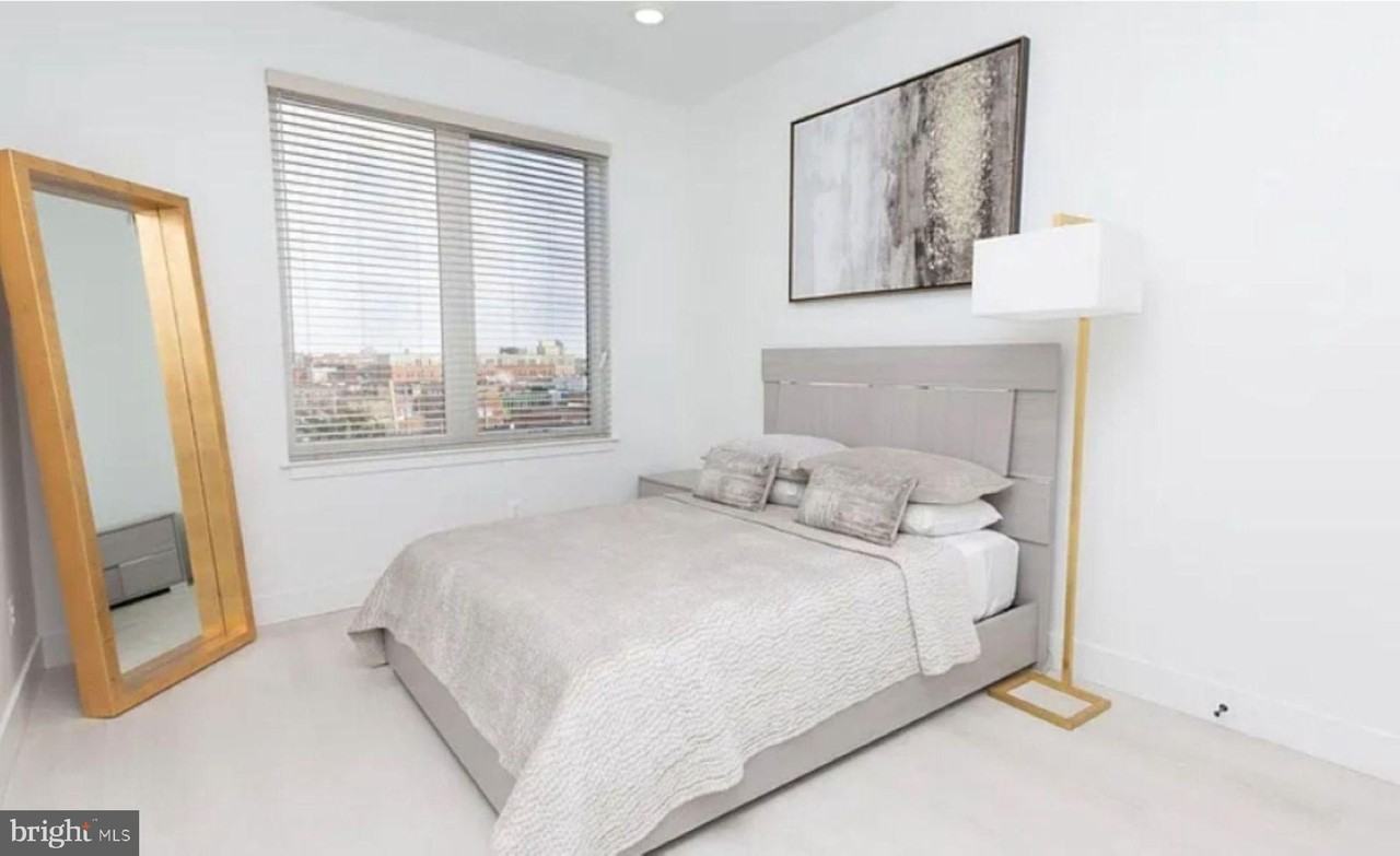 520 S Caroline St Apt 405 - Photo 7 of 18