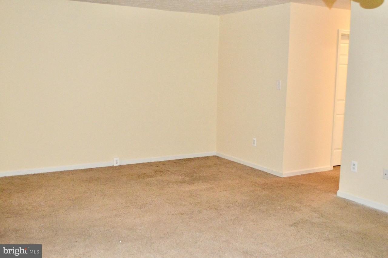 6409 Weatherby Ct Apt F - Photo 3 of 17