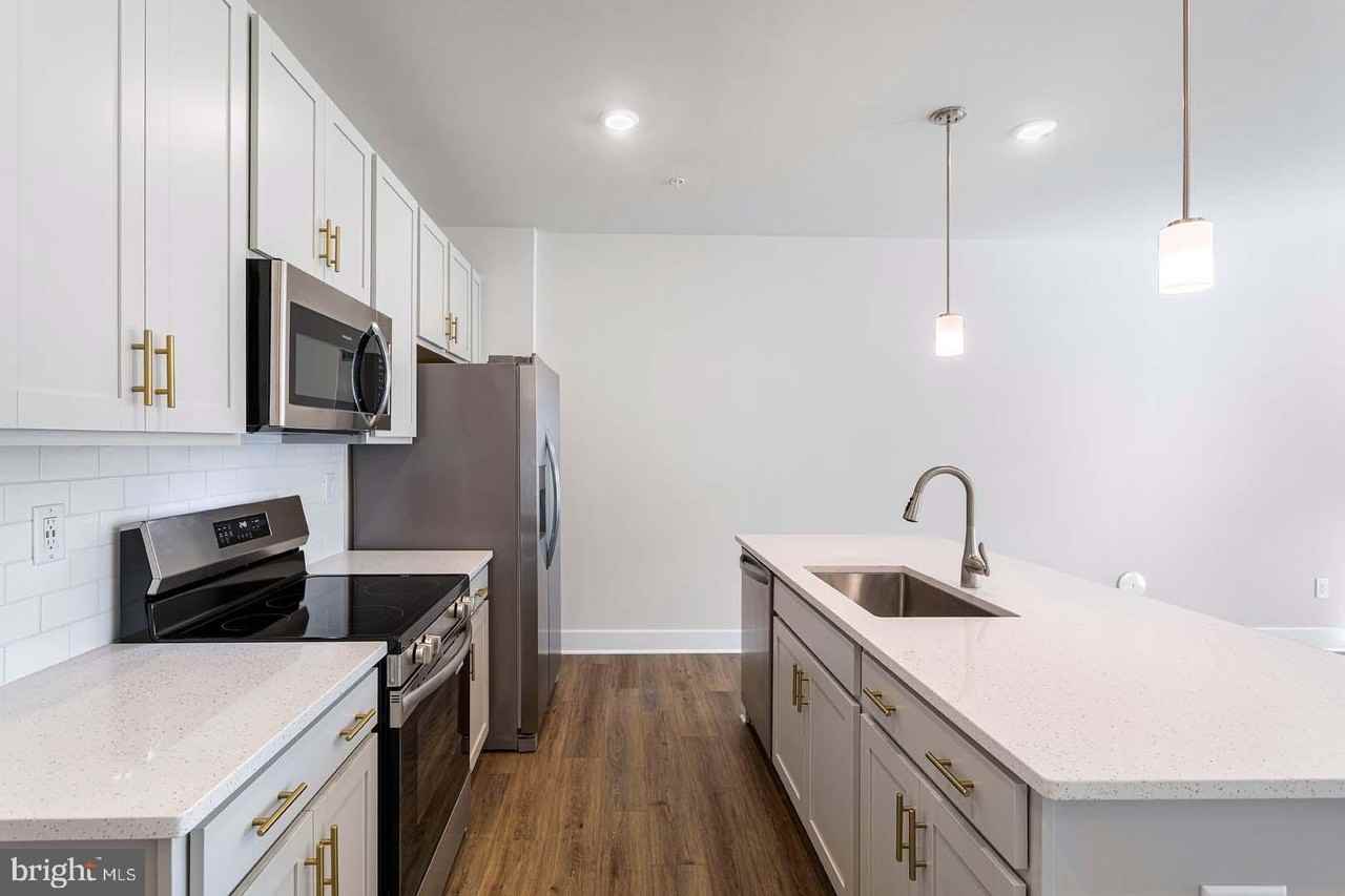 236 Matilda Way - Photo 7 of 25