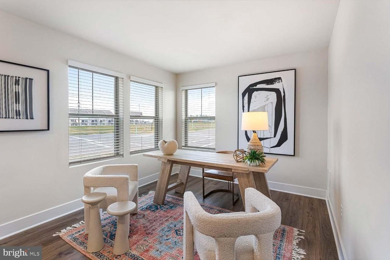 207 Matilda Way - Photo 3 of 26