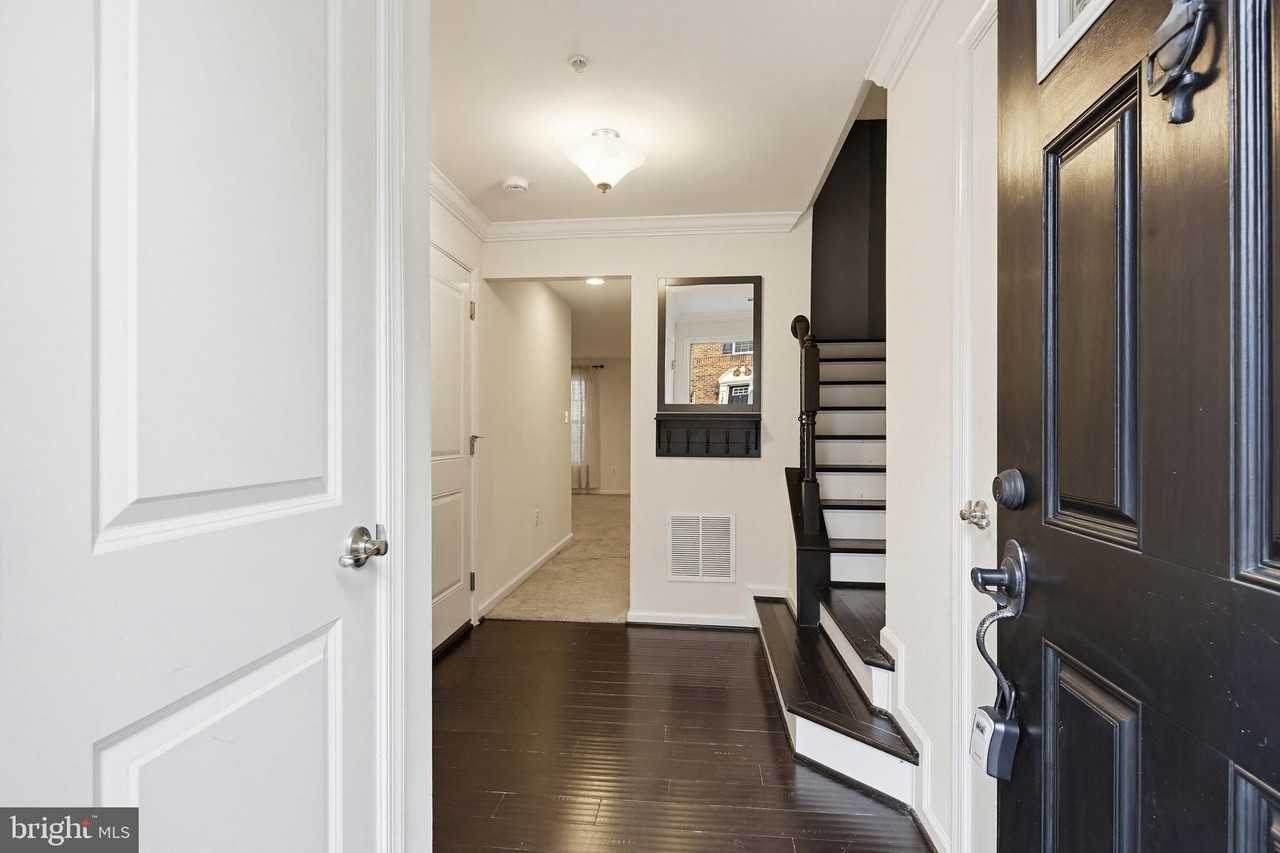 7408 Wild Honey Way - Photo 2 of 36