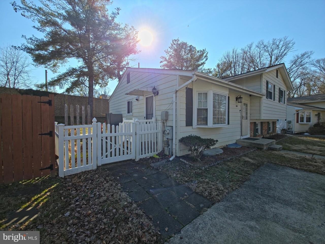 200 Hardy Pl - Photo 2 of 29