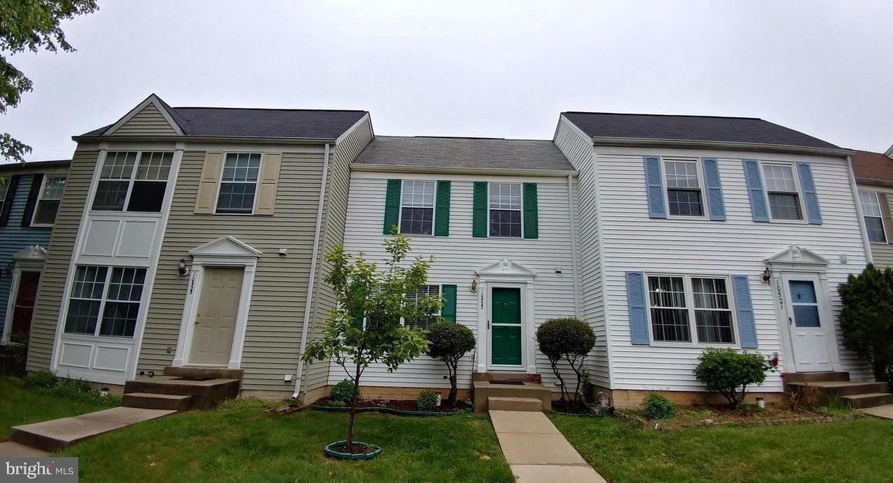 10523 Polk Square Ct - Photo 2 of 31