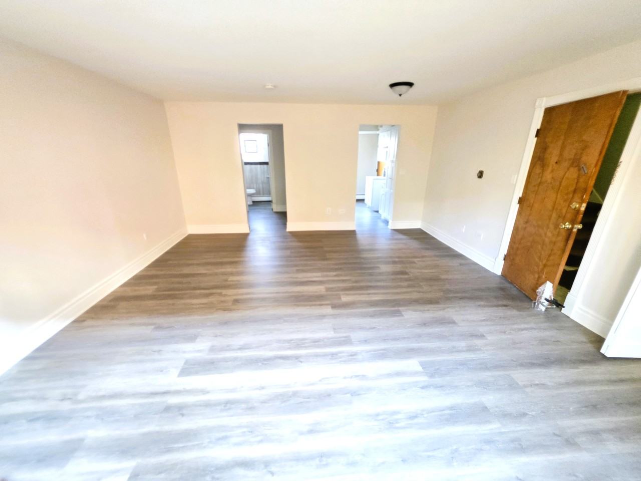 1600 W Jarvis Ave #G - Photo 7 of 11