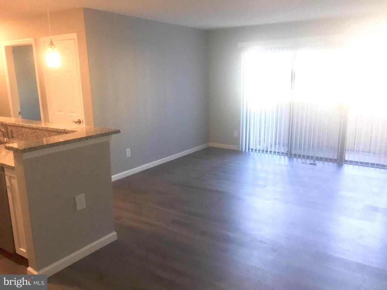 1609 Woodhollow Dr - Photo 4 of 22